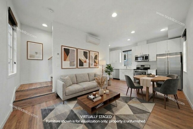 property at 1114-1118 SE Lincoln St