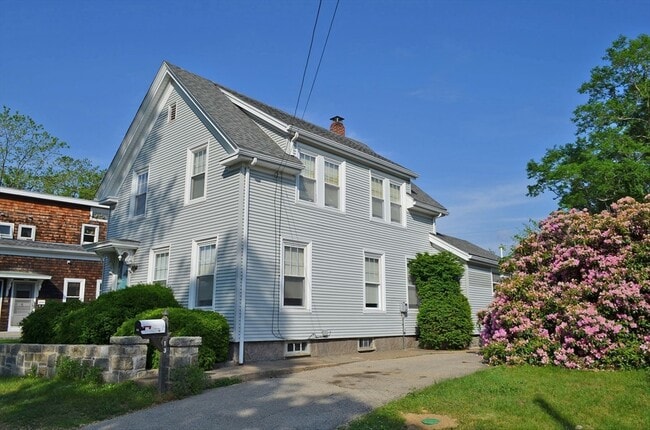 property at 13 S Kilby St