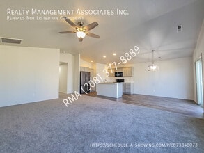 13234 S Catawba River Ave in Nampa, ID - Building Photo - Building Photo