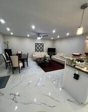 253 Burgundy Ave in Delray Beach, FL - Building Photo - Building Photo