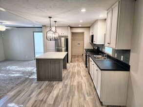 520 Milan Ave in Norwalk, OH - Building Photo - Building Photo