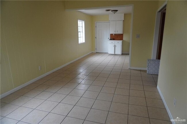 406 S 10th St in Donna, TX - Foto de edificio - Building Photo