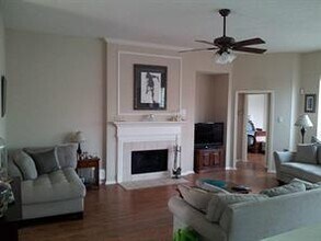 4434 Grove Park Dr in League City, TX - Building Photo - Building Photo