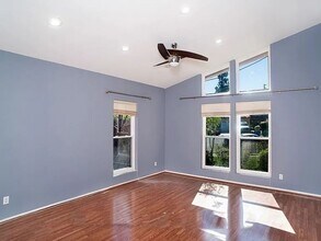 23119 Valerio St in Los Angeles, CA - Building Photo - Building Photo