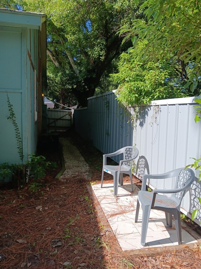 1208 Alba St, Unit 1208 in Mobile, AL - Building Photo - Building Photo