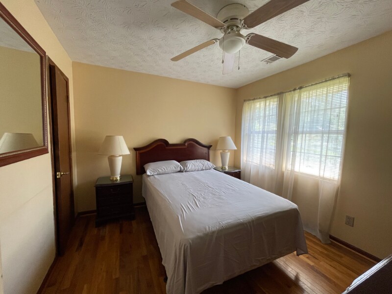 4020 Veracruz Dr in Decatur, GA - Building Photo
