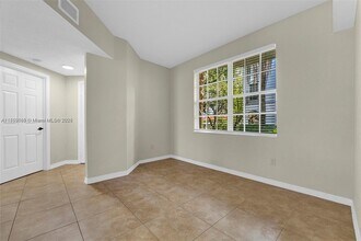 755 SW 148th Ave in Sunrise, FL - Building Photo - Building Photo