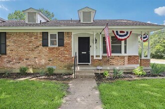 11839 Duxbury Dr in Dallas, TX - Building Photo - Building Photo