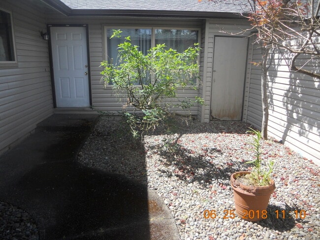 property at 1107 Lafayette St