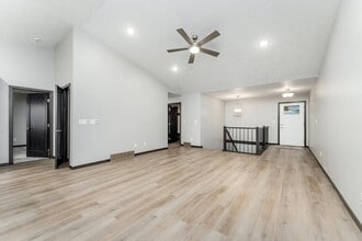 7213 E 45th St in Sioux Falls, SD - Building Photo - Building Photo