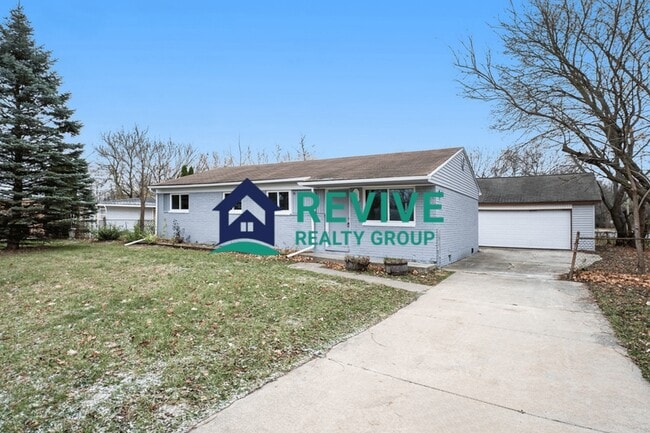 property at 27275 Barbara Ct