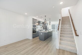 9123 Crk Btm Ln in Fredericksburg, VA - Building Photo - Building Photo