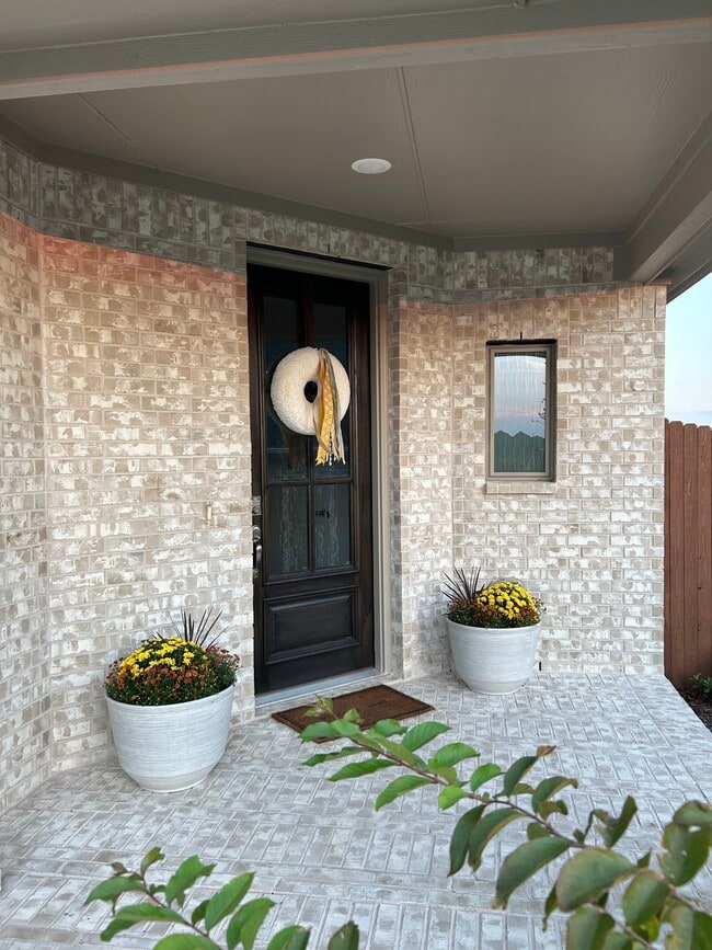 3820 Summerfield Dr in Crandall, TX - Foto de edificio - Building Photo