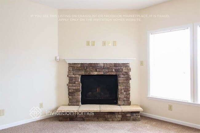 329 Zander Woods Ct in Mount Holly, NC - Building Photo - Building Photo