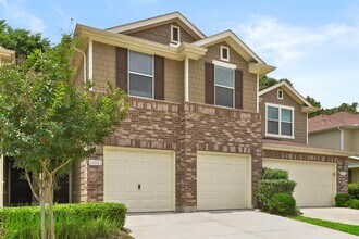 16013 Sweetwater Fields Ln in Tomball, TX - Building Photo - Building Photo