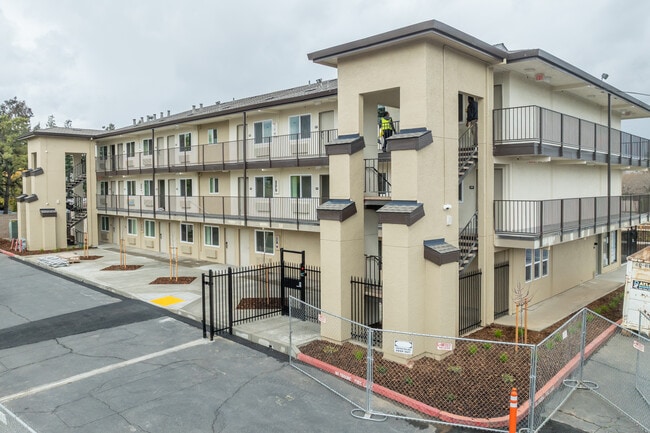 Hope Landing in Sacramento, CA - Building Photo - Building Photo