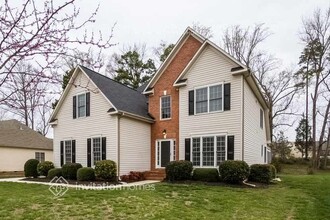 17326 Glassfield Dr in Huntersville, NC - Building Photo - Building Photo