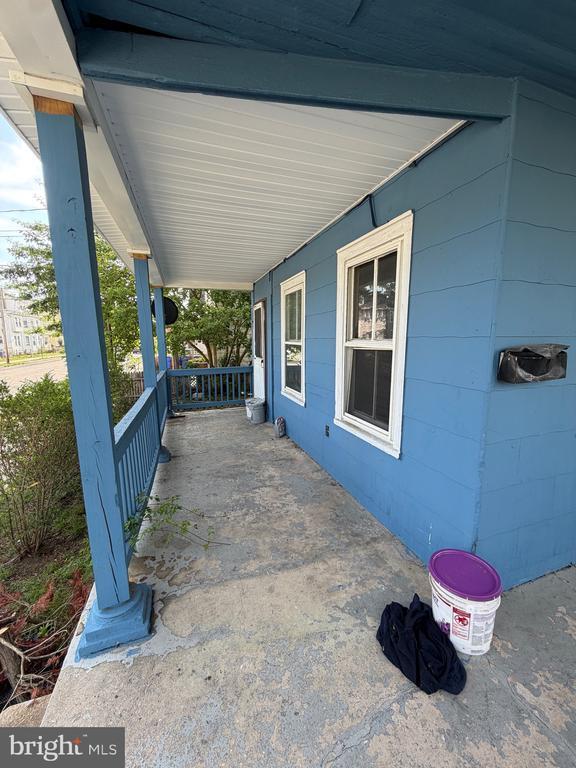 property at 12 E Green St