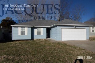 631 E Kathleen Ave in Springfield, MO - Building Photo