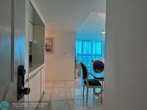 101 Briny Ave in Pompano Beach, FL - Building Photo - Building Photo