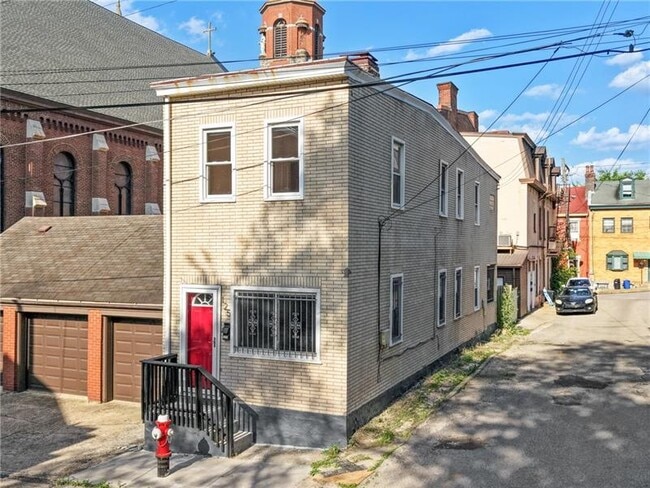 125 S 14th St in Pittsburgh, PA - Building Photo - Building Photo