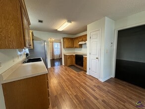104 Myles Ln in Bonaire, GA - Building Photo - Building Photo