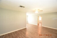 1365 Overlea St in Clearwater, FL - Building Photo - Building Photo