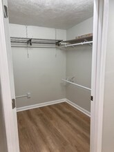 4121 Elba St in New Orleans, LA - Foto de edificio - Building Photo