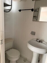 2920 SW 79th Ave in Miami, FL - Building Photo - Building Photo