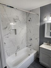 1030 Clairmont Dr in Orange, TX - Building Photo - Building Photo