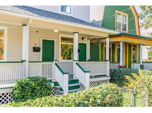 76 NE Sacramento St, Unit #74