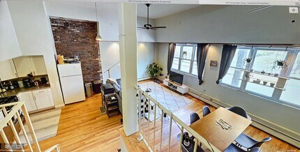108 Central St, Unit 1R in Somerville, MA - Foto de edificio - Building Photo
