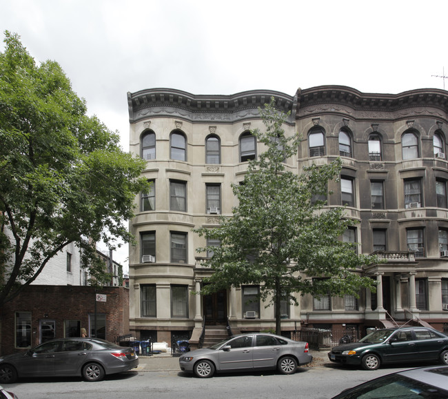 465 4th St in Brooklyn, NY - Foto de edificio - Building Photo