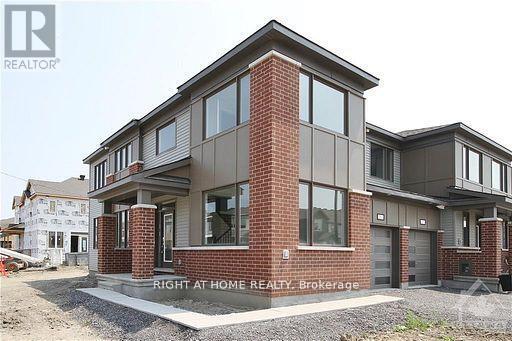 201 Billrian Cres in Ottawa, ON - Building Photo - Building Photo