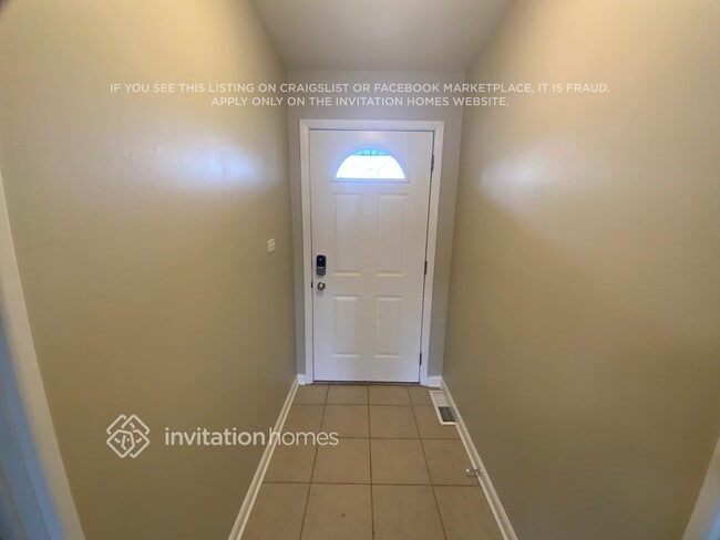 906 E Sayles Dr in Palatine, IL - Foto de edificio - Building Photo