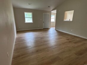 216 Spring Branch Dr in Benton, AR - Building Photo - Building Photo
