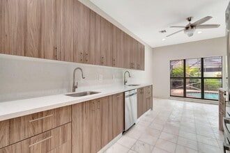 7810 Villa Nova Dr in Boca Raton, FL - Foto de edificio - Building Photo