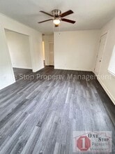 8001 Brooklyn Ave in Kansas City, MO - Building Photo - Building Photo
