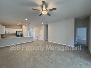 461 Seasons Dr in Punta Gorda, FL - Building Photo - Building Photo