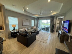 18057 Franklin Park Ct in Venice, FL - Building Photo - Building Photo