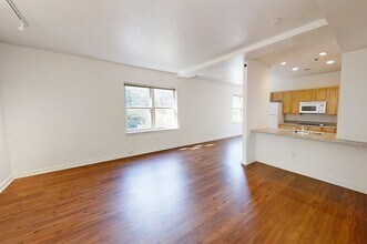 401 Cranberry St in Erie, PA - Building Photo - Building Photo