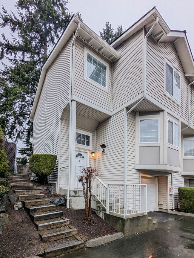 property at 20022 61st Pl W