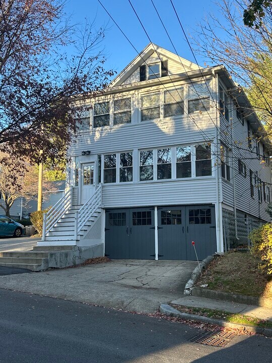 29 Pine St in Arlington, MA - Foto de edificio