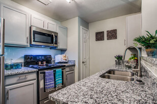 NeuRock of Destino in Grand Prairie, TX - Building Photo