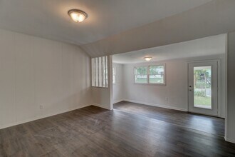 1305 Cochise Cir in Austell, GA - Building Photo - Building Photo
