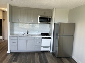 1550 Wilder Ave, Unit Punahou Gardens in Honolulu, HI - Foto de edificio - Building Photo