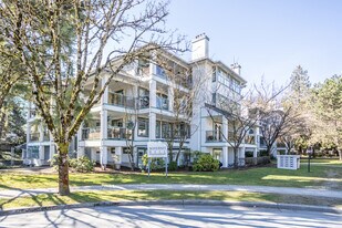 7025 Stride Av in Burnaby, BC - Building Photo