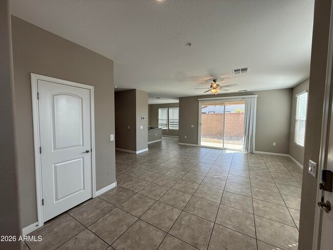 1255 N Arizona Ave in Chandler, AZ - Building Photo - Building Photo