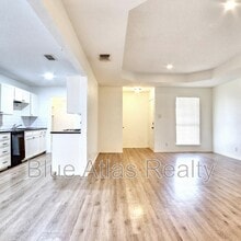 1817 San Rafael St in Fort Worth, TX - Building Photo - Building Photo