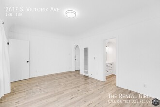 2617 S Victoria Ave in Los Angeles, CA - Building Photo - Building Photo